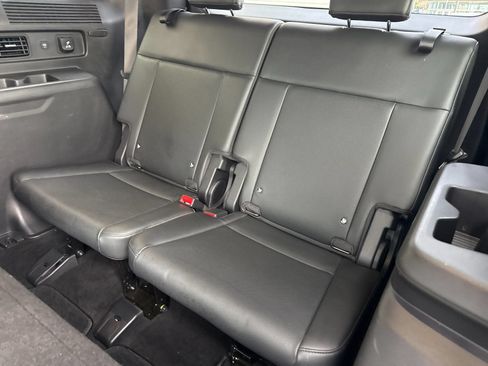 Certified 2024 Hyundai Santa Fe Limited AWD/4WD image 15