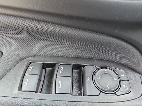 Certified 2023 Chevrolet Equinox RS image 28