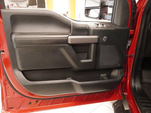 Used 2020 Ford F150 XLT w/ Equipment Group 302A Luxury AWD/4WD image 17