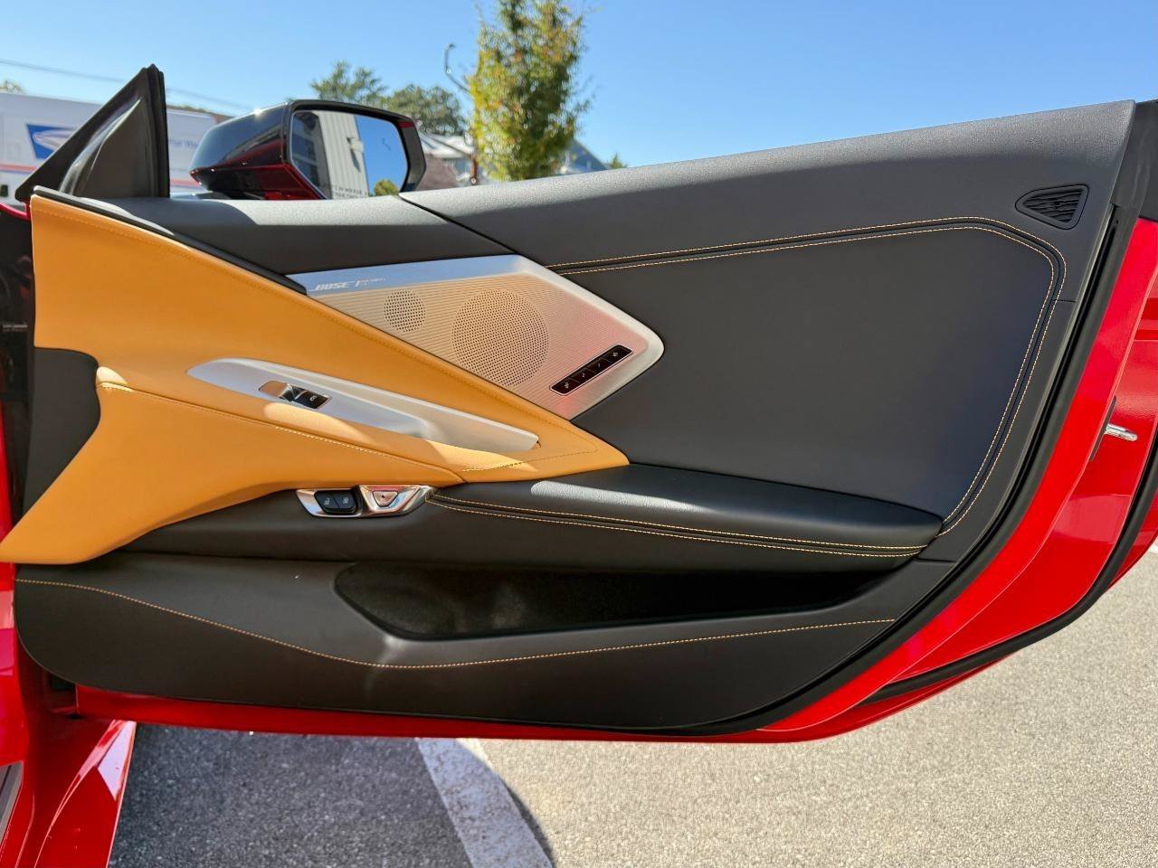 Used 2021 Chevrolet Corvette Stingray Preferred Conv w/ Z51 Performance Package RWD image 25