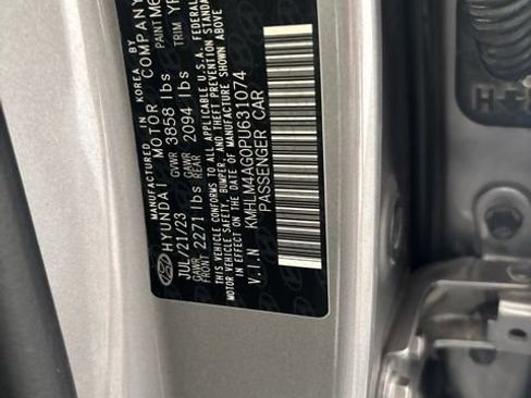 Used 2023 Hyundai Elantra SEL FWD image 17