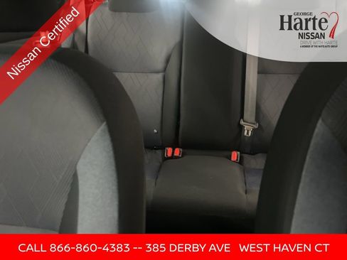 Certified 2025 Nissan Versa SV w/ Trunk Package image 33