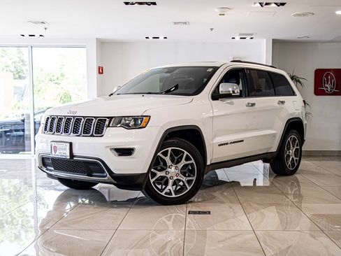 Used 2019 Jeep Grand Cherokee Limited AWD/4WD image 1