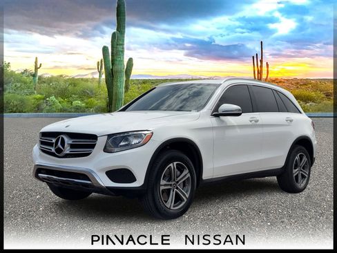 Used 2019 Mercedes-Benz GLC 300 image 1