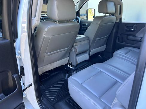 Used 2019 Chevrolet Silverado 2500 W/T w/ WT Convenience Package image 33