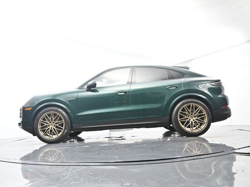 Certified 2025 Porsche Cayenne S AWD/4WD image 49