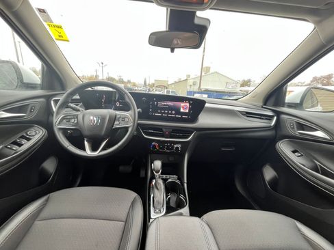 Used 2025 Buick Encore GX Preferred image 27
