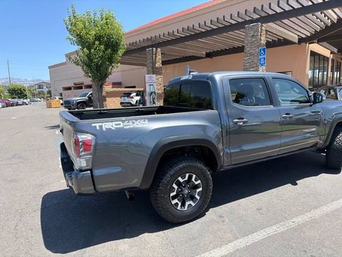 Certified 2023 Toyota Tacoma TRD Off-Road w/ Technology Package AWD/4WD image 10