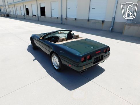 Used 1994 Chevrolet Corvette Convertible image 18