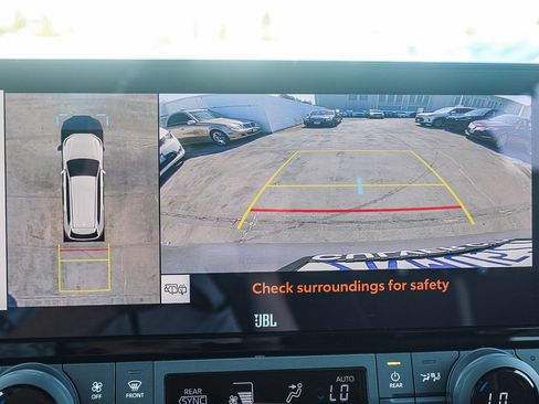 Certified 2024 Toyota Grand Highlander Platinum image 25