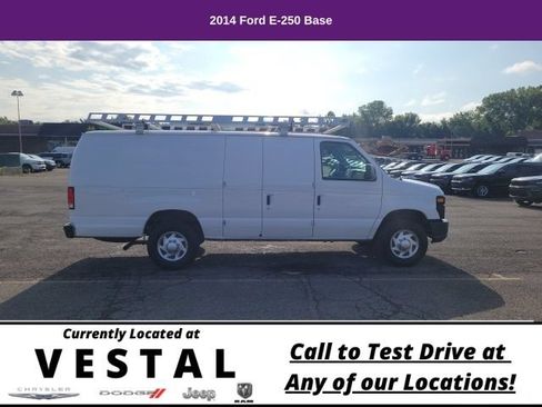 Used 2014 Ford E-250 and Econoline 250 Extended w/ Power Group RWD image 4