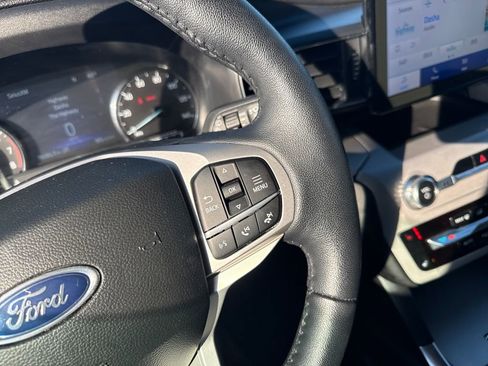 Used 2023 Ford Explorer XLT w/ Equipment Group 202A image 44