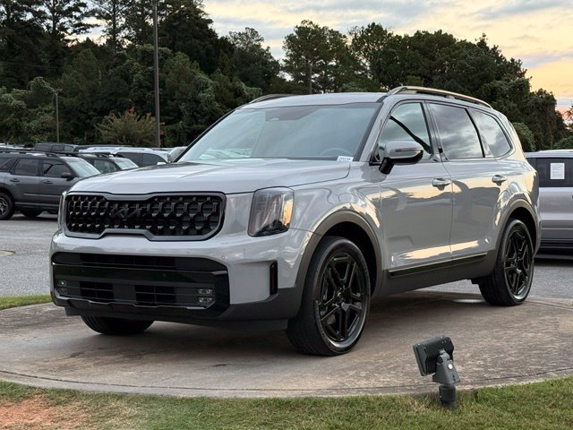 Used 2025 Kia Telluride SX X-Line AWD/4WD image 3