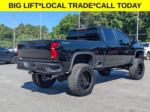 Used 2025 Chevrolet Silverado 2500 LT w/ Trail Boss Package AWD/4WD image 2