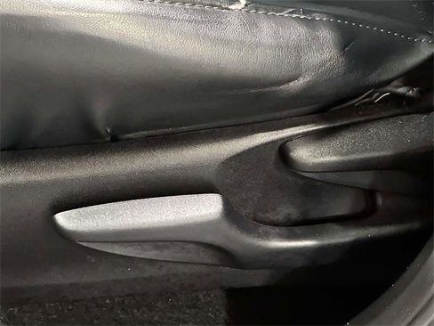 Used 2018 Toyota RAV4 XLE image 15