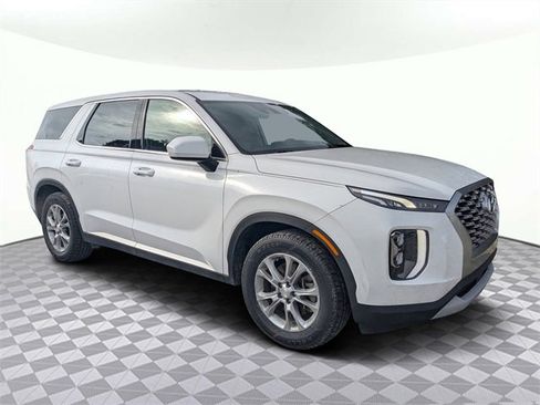Used 2021 Hyundai Palisade SE image 2