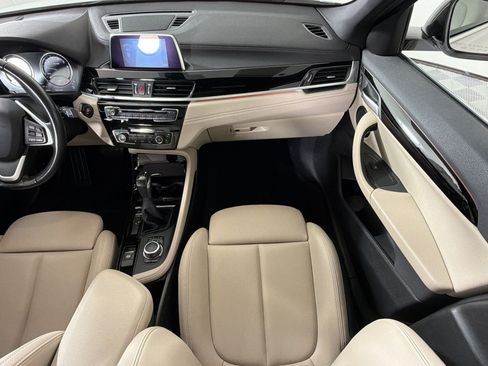 Used 2018 BMW X2 sDrive28i w/ Convenience Package FWD image 32