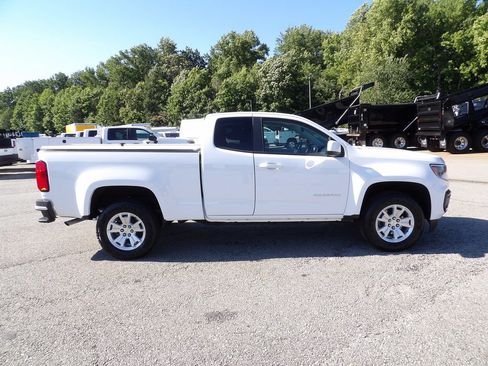 Used 2022 Chevrolet Colorado LT w/ Fleet Safety Package RWD image 9