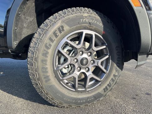 New 2025 Ford Ranger XLT image 2