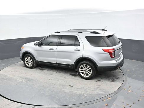 Used 2014 Ford Explorer XLT w/ Equipment Group 202A image 11