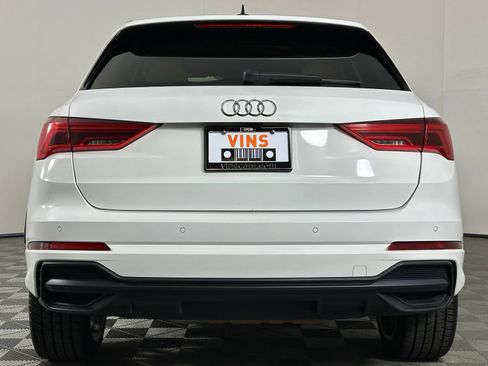 Used 2020 Audi Q3 2.0T Premium Plus w/ Premium Plus Package AWD/4WD image 29