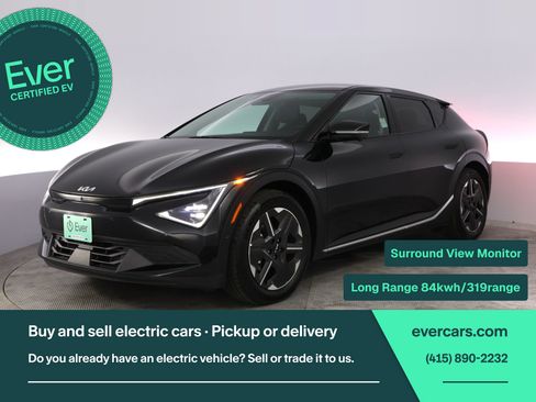 Used 2025 Kia EV6 Light w/ Light LR Technology Package RWD image 1