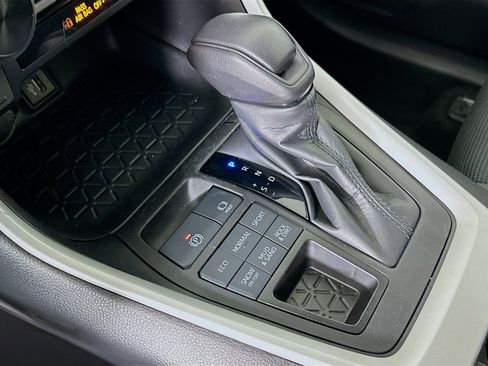 Used 2024 Toyota RAV4 LE image 23