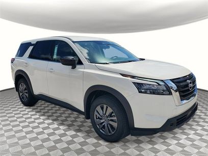 New 2025 Nissan Pathfinder S