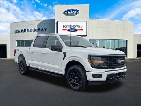 New 2026 Ford F150 XLT w/ Equipment Group 302A MID image 4