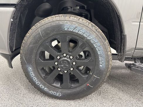 New 2026 RAM 2500 Laramie AWD/4WD image 10