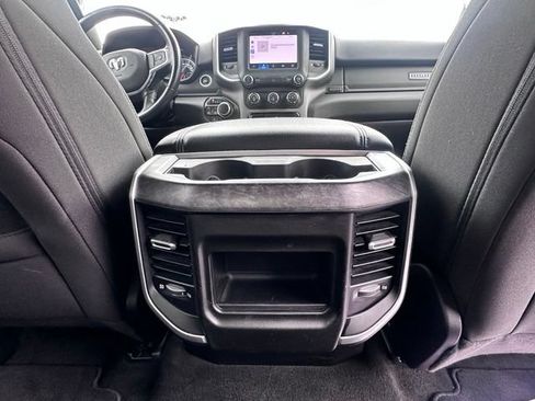 Used 2022 RAM 1500 Big Horn AWD/4WD image 34