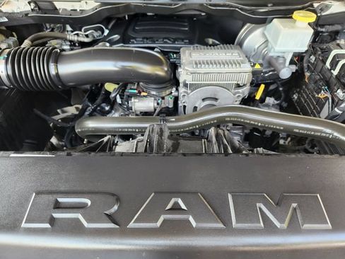Used 2023 RAM 1500 Laramie AWD/4WD image 31