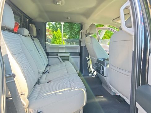 Used 2021 Ford F250 XLT w/ XLT Premium Package AWD/4WD image 46