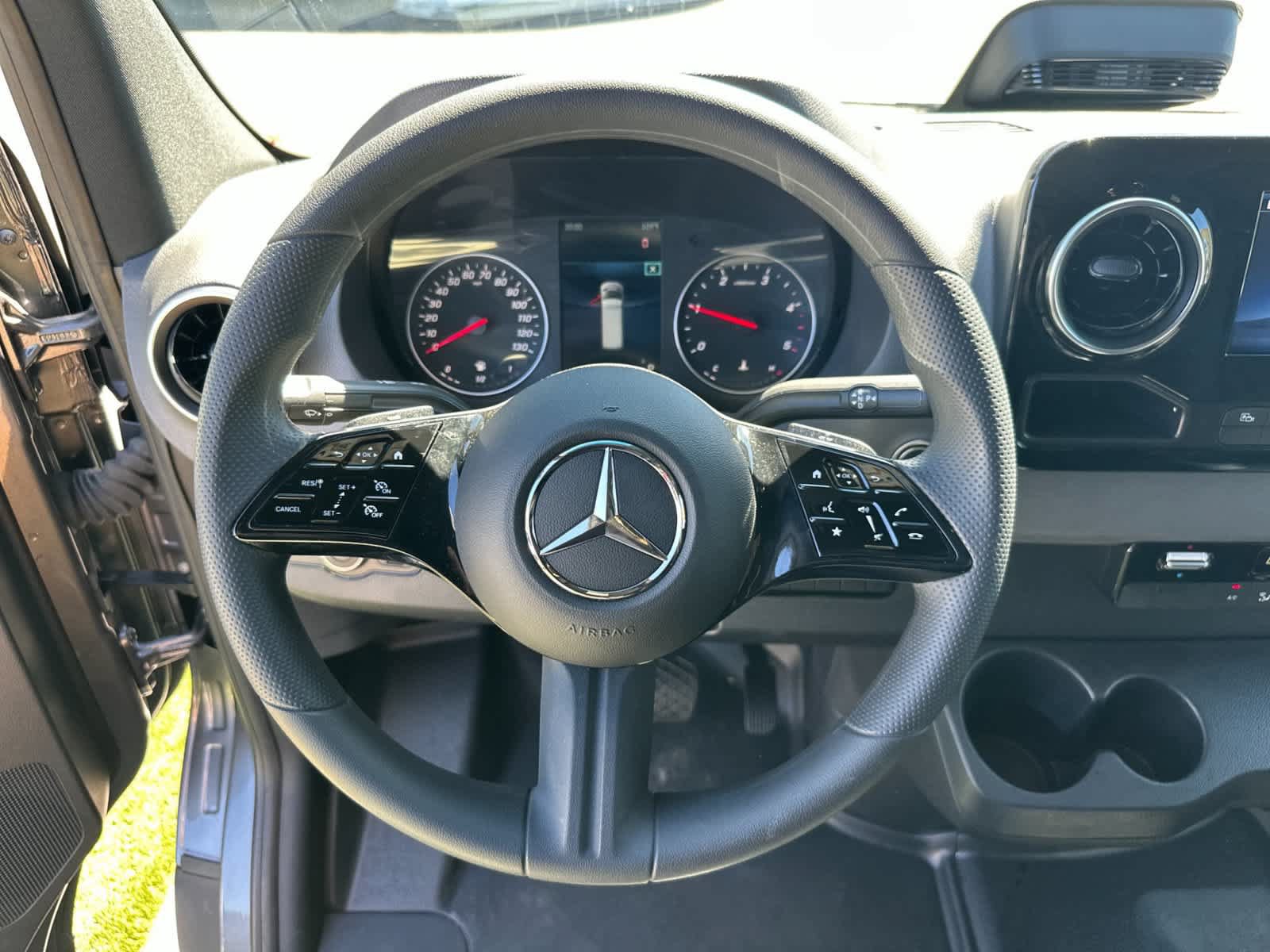 New 2025 Mercedes-Benz Sprinter 2500 image 14