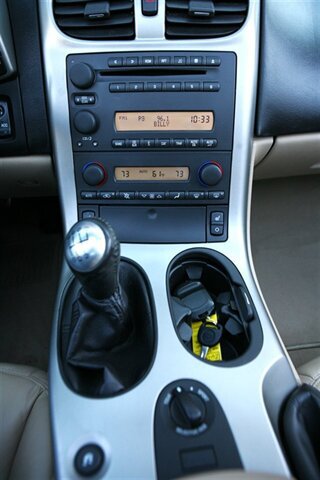Used 2005 Chevrolet Corvette Coupe w/ Preferred Equipment Group RWD image 29