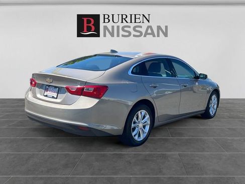 Used 2023 Chevrolet Malibu LT FWD image 5