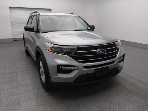 Used 2024 Ford Explorer XLT w/ Equipment Group 202A image 14