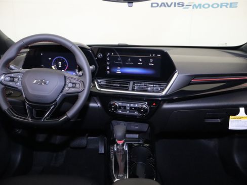 New 2026 Chevrolet Trax RS w/ Driver Confidence Package FWD image 30