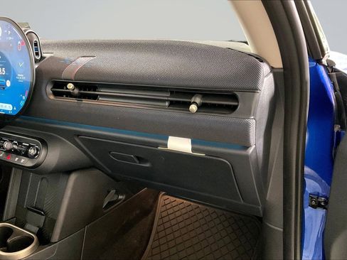 Certified 2026 MINI Cooper 2-Door Hardtop FWD image 17