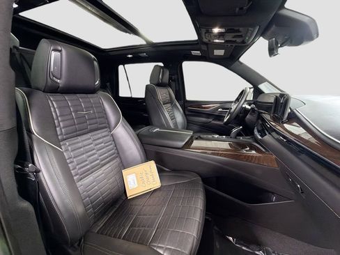 Certified 2023 Cadillac Escalade Sport Platinum AWD/4WD image 33
