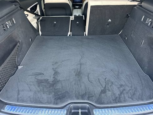 Used 2023 Mercedes-Benz GLC 300 4MATIC image 17
