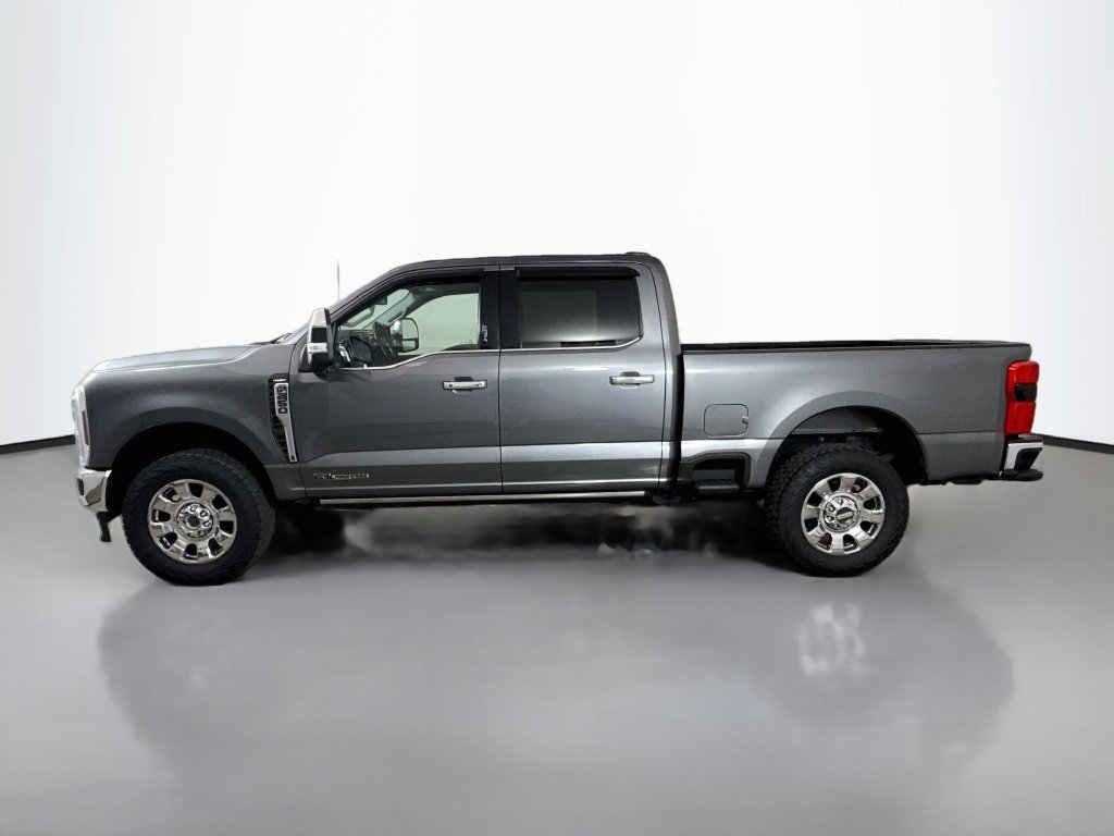 Used 2024 Ford F250 Lariat w/ Lariat Ultimate Package AWD/4WD image 4