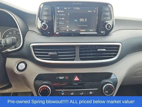 Used 2020 Hyundai Tucson Value FWD image 17