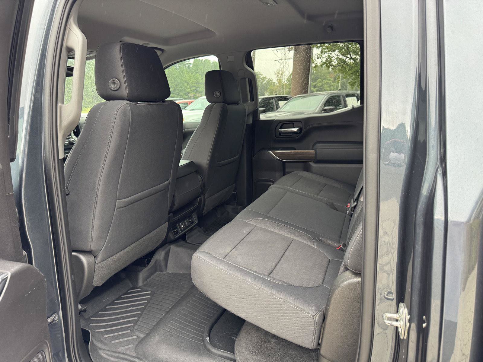 Used 2019 Chevrolet Silverado 1500 RST w/ All-Star Edition AWD/4WD image 6