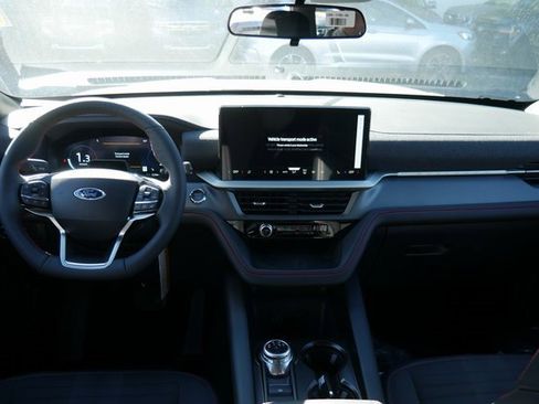 New 2026 Ford Explorer ST-Line w/ ST-Line Street Pack image 5