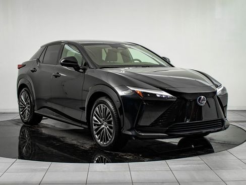 Certified 2023 Lexus RZ 450e Premium w/ Accessory Package (2T) image 5