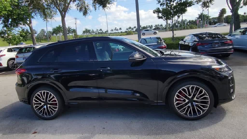 New 2026 Audi SQ5 Premium Plus AWD/4WD image 9