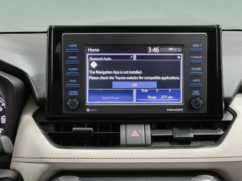 Used 2022 Toyota RAV4 XLE image 14