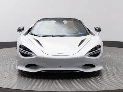 New 2027 McLaren 750S Spider RWD image 6