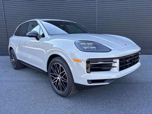 New 2026 Porsche Cayenne image 7